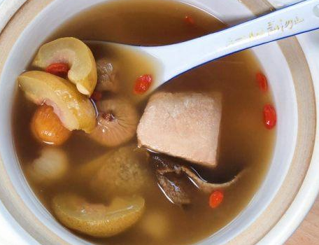 節(jié)后可靈活利用藥膳湯水來(lái)消食調(diào)脾胃