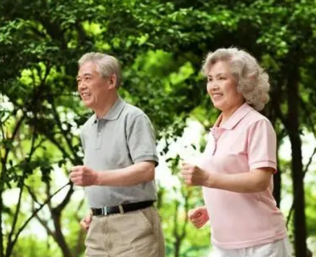 家務(wù)勞動與老年人更敏銳的記憶力和更好的跌倒保護(hù)有關(guān)