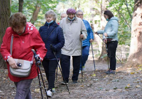 步行可降低 65 歲及以上成年人患 2 型糖尿病的風(fēng)險(xiǎn)