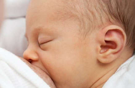 人母乳中發(fā)現(xiàn)的脂質(zhì)可能在兒童早期體重中發(fā)揮重要作用