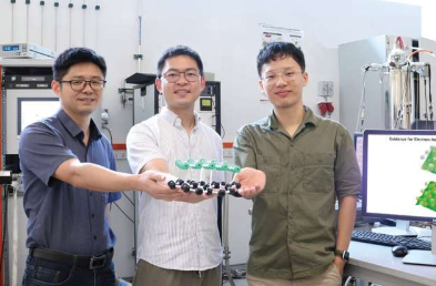 利用電子空穴晶體開辟計算技術的新天地
